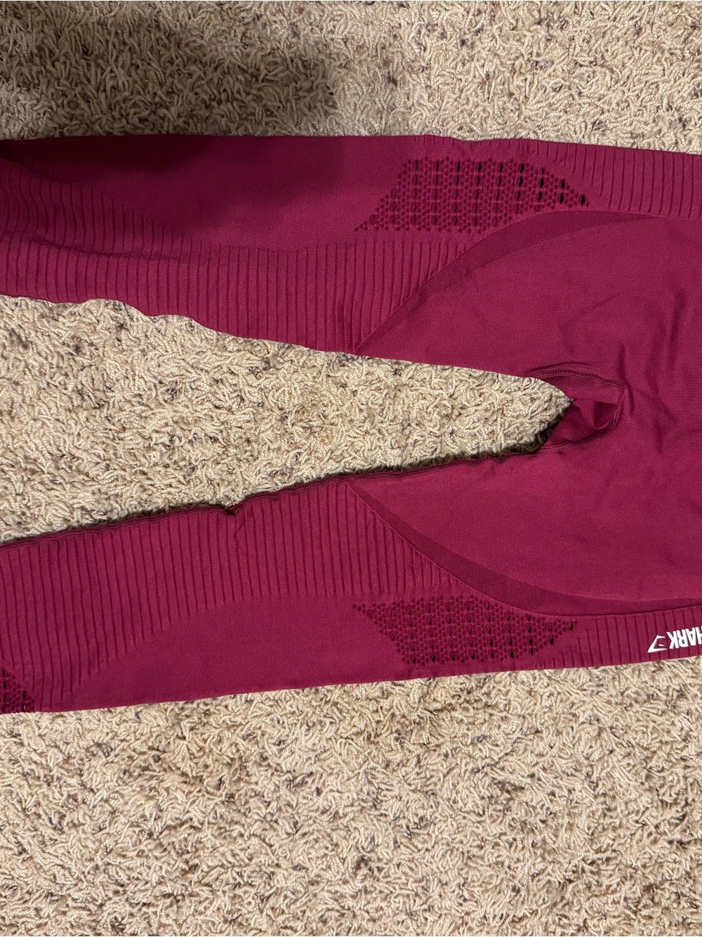 Gymshark Seamless Leggings in Burgundy